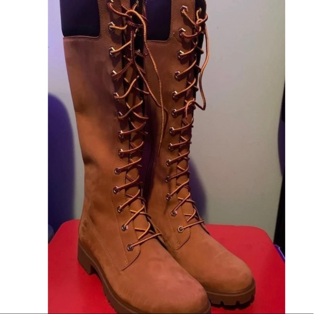 Women’s Timberland lace up boots